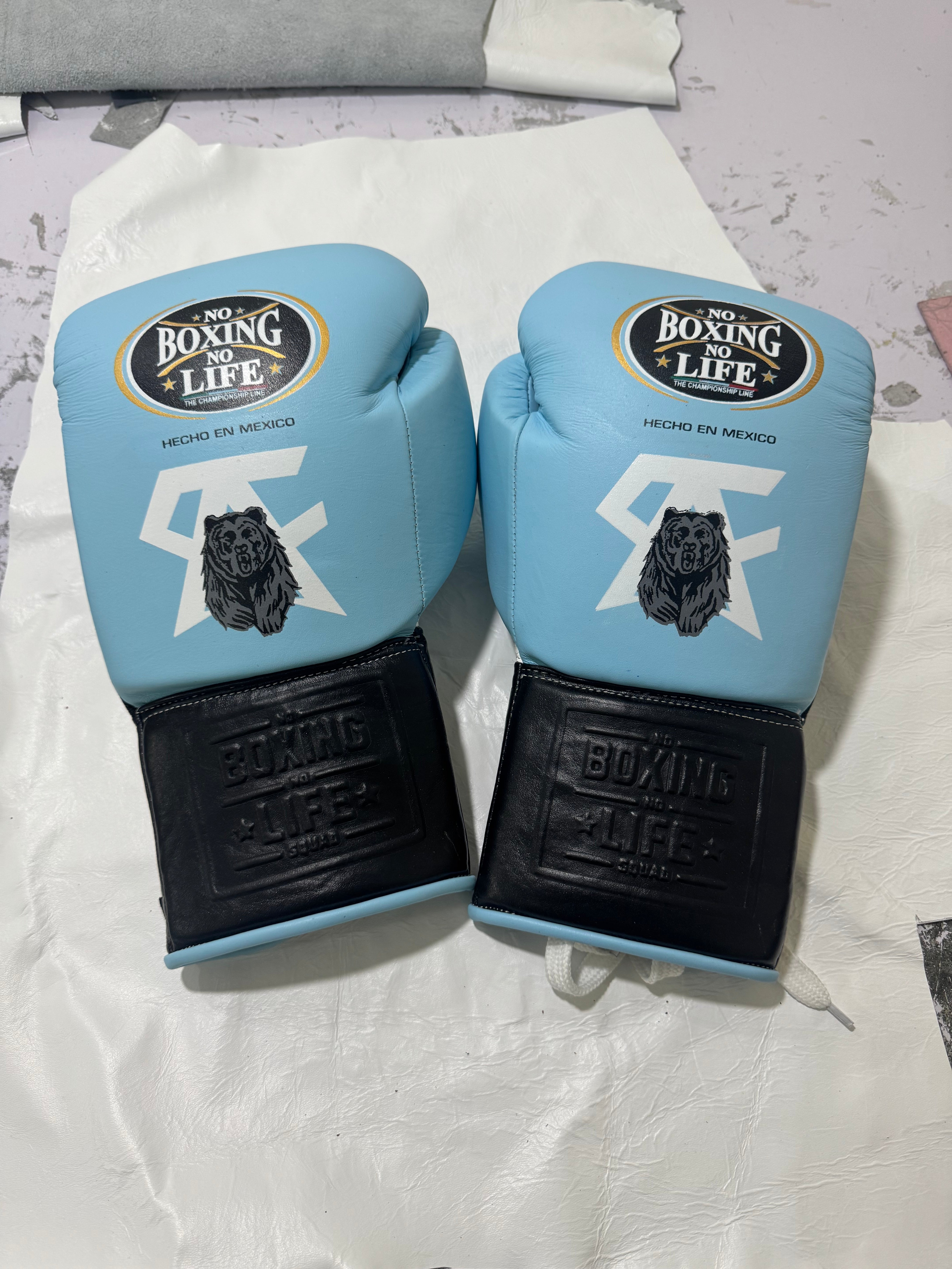 NO BOXING NO LIFE CA WITH BEAR LOGO SPECIAL EDITION TRAINING GLOVES - METALLIC GREEN / METALLIC GOLD | 100% Pure Leather | Best Choice for Fighters